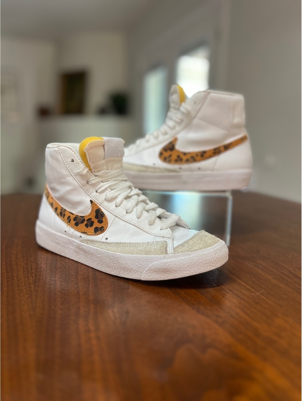 Nike Blazer Mid 77 SE Leopard White Women Size 7 DA8736-101